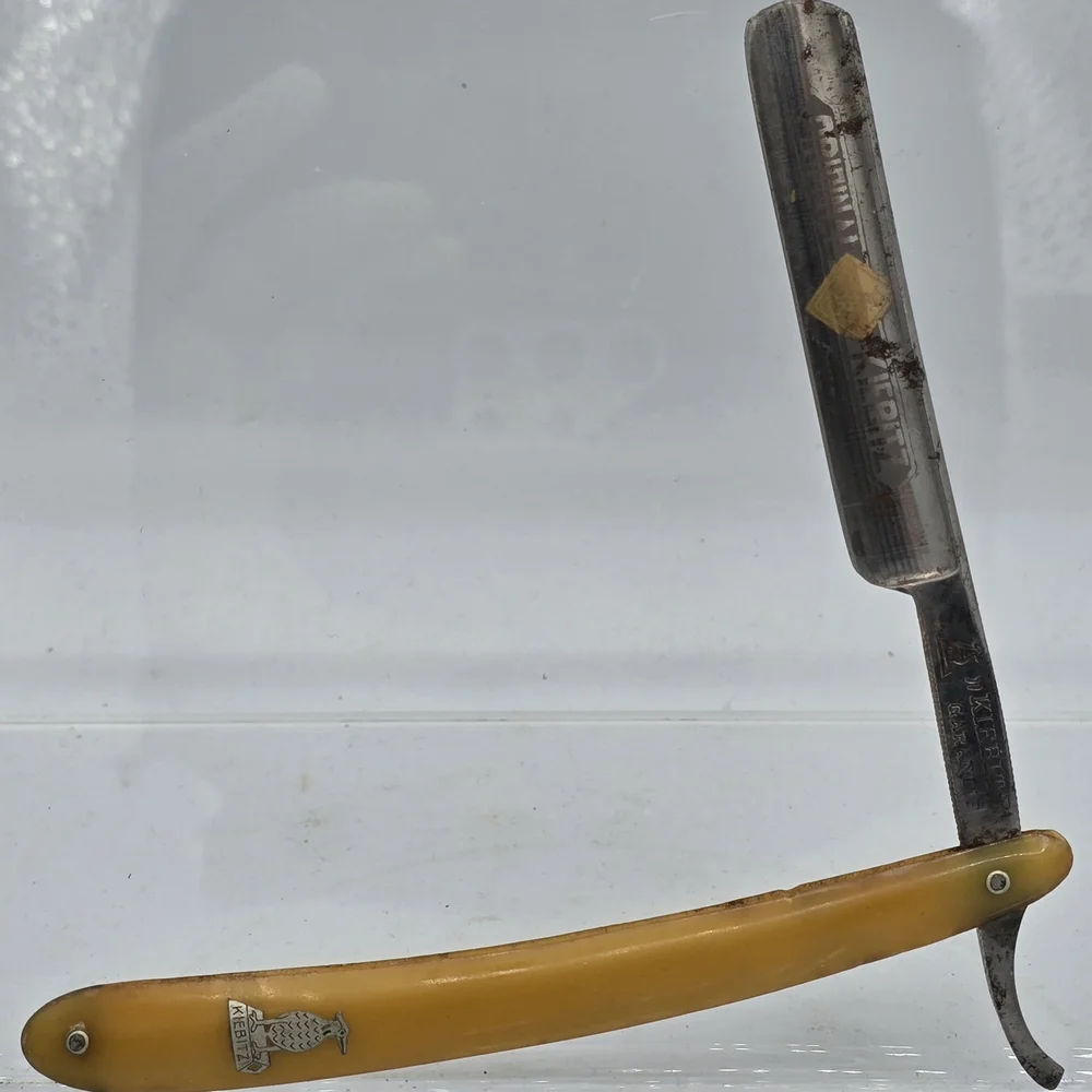 Antique Stright Razor & Box - Picture 4 of 7